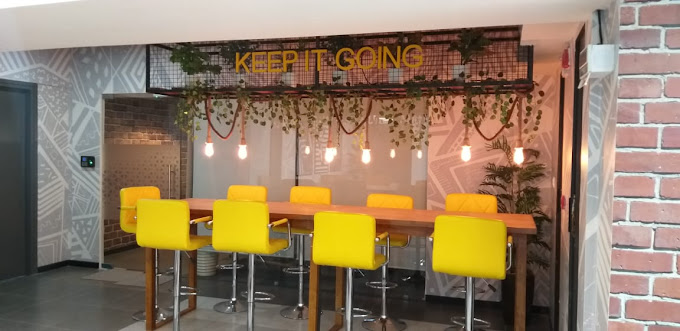 Coworking Space In SG Highway BI336